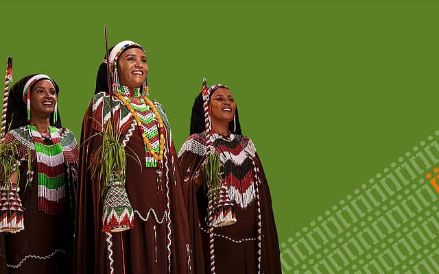 The Siqqee Staff: A Pillar of Law and Feminine Power